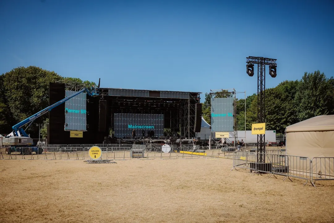 Stage 2 opgebouwd en klaar voor de dag